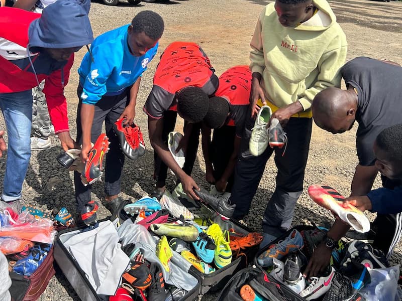 Kesa Soka: Fútbol y Valores para la Juventud de Kibera